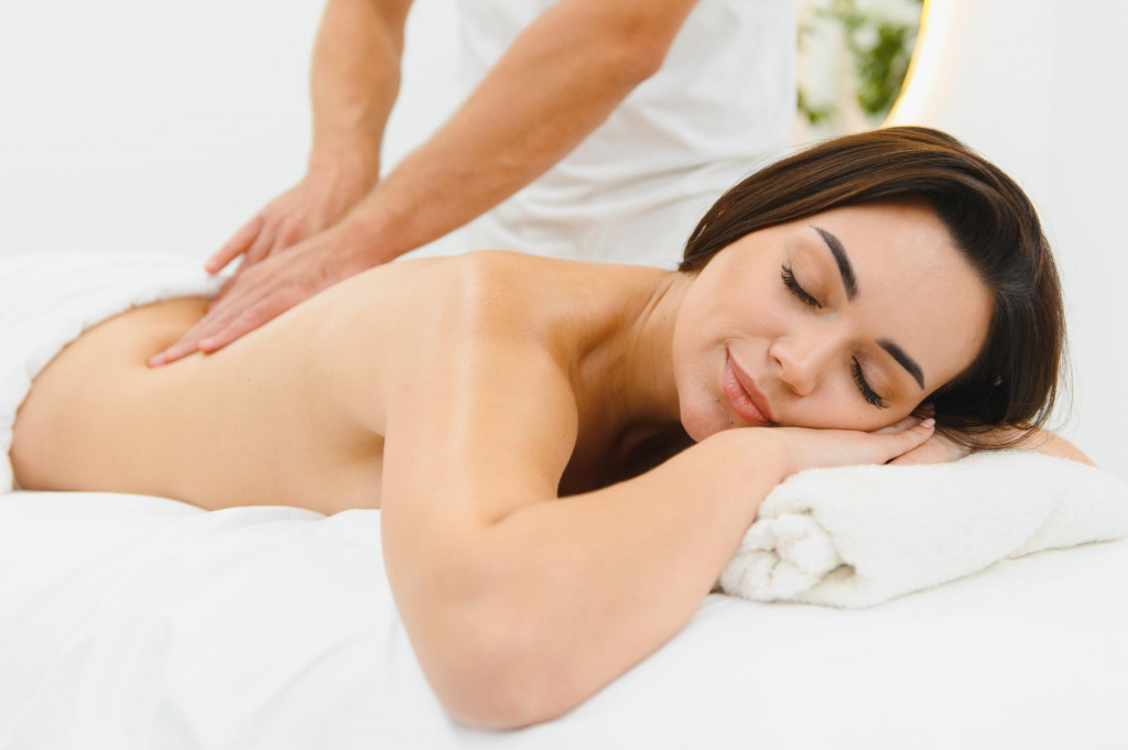 массаж спины