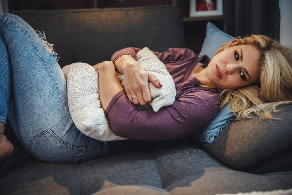 Боль в животе