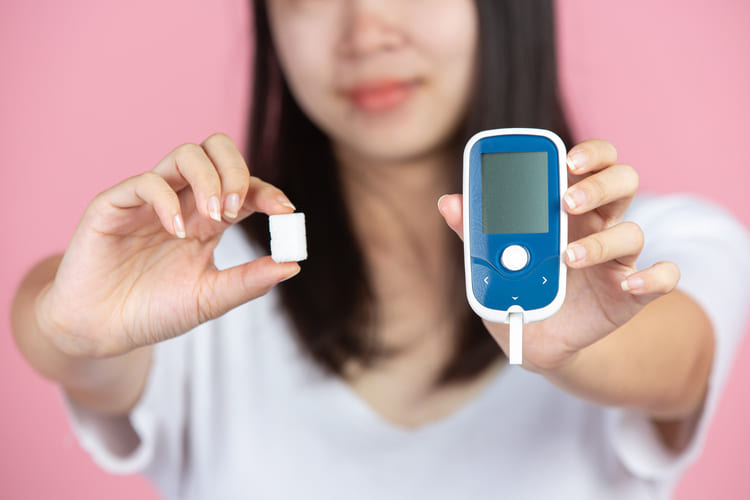 Щитовидка и сахарный диабет: в чем связь и как предупредить недуг